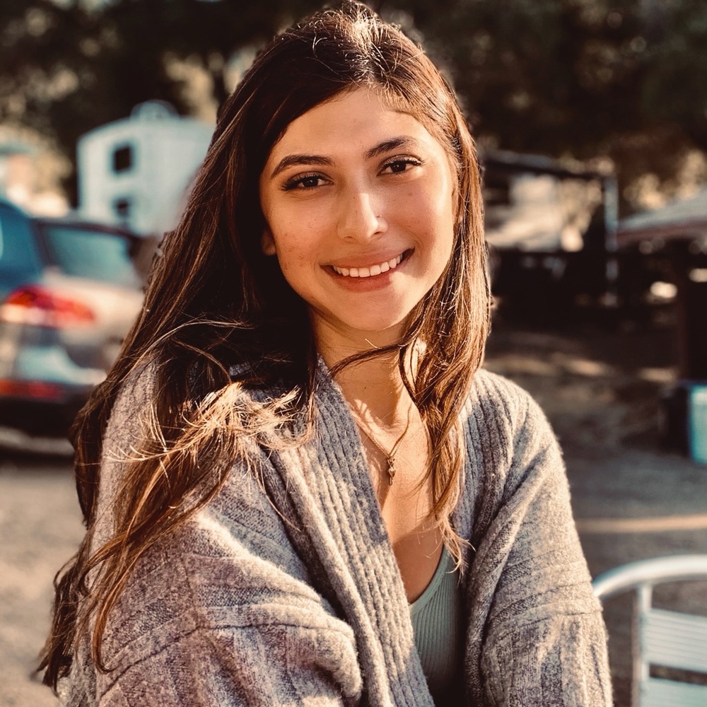 Meet your Posher, Christina